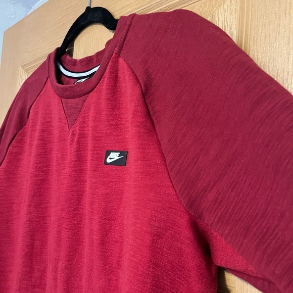 Nike Sweatshirt Men's Red Sportswear Optic Crew Neck Pullover Sweater - Picture 6 of 11